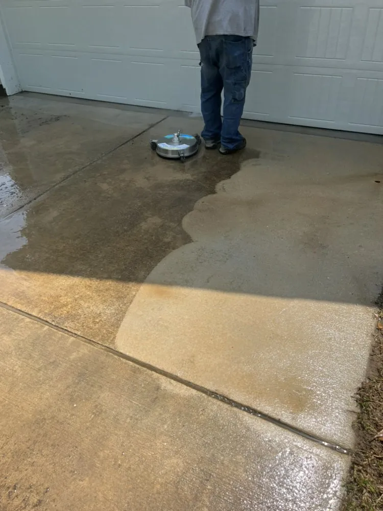 Affordable garden landscaping for residential properties across Ocean Springs, MS - Little Roots Lawncare and Pressure Washing