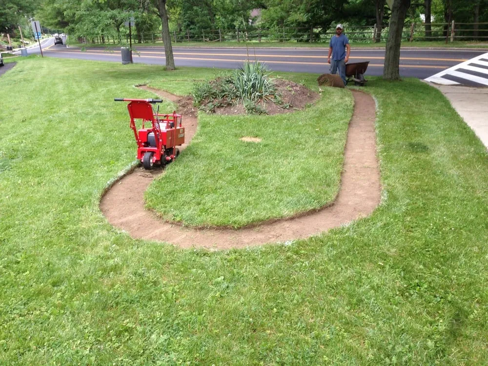 Local outdoor landscaping experts serving McDonald, PA - Littles Landscaping
