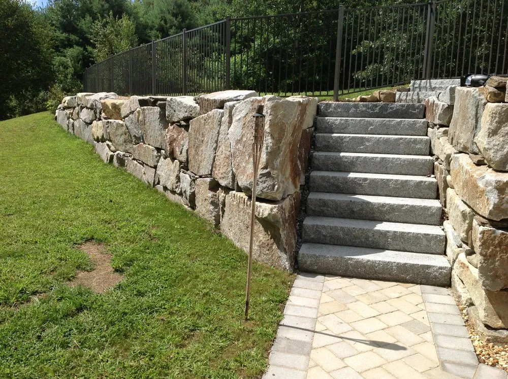 Trusted yard cleanup service in Littleton, MA - Littleton Earthworks