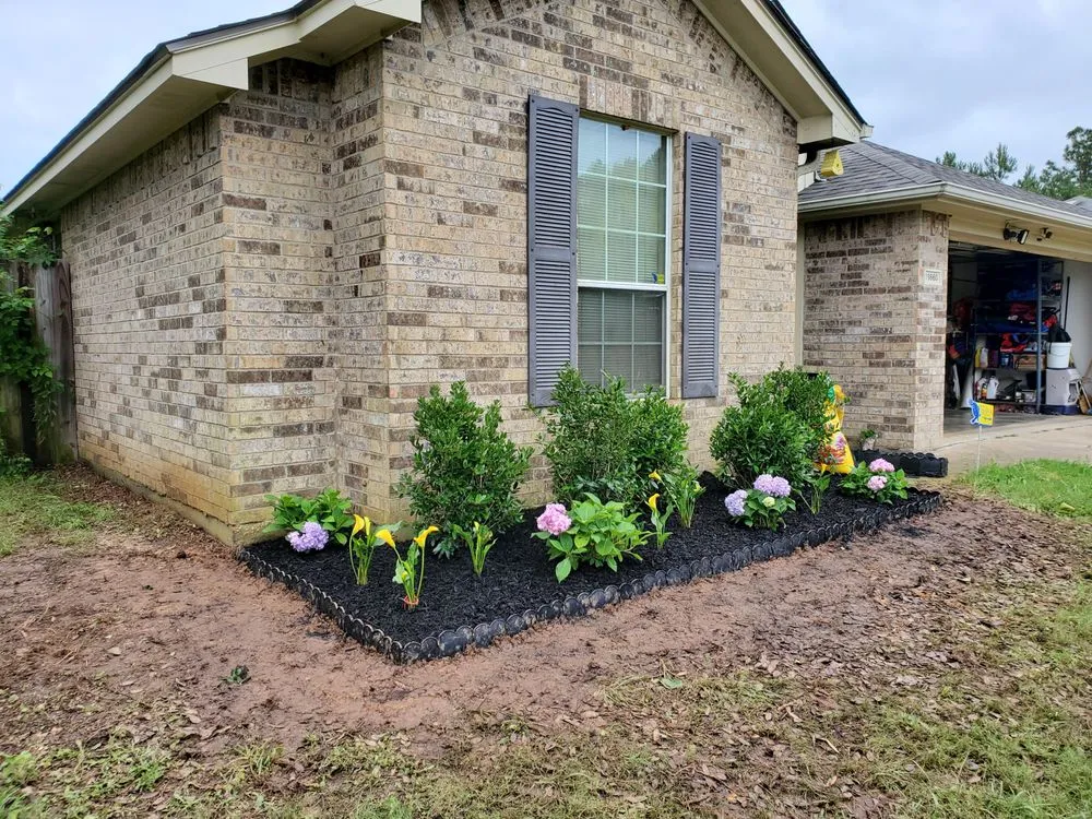 Affordable outdoor landscaping for year-round maintenance in Flint, TX by Littlewild Landscaping