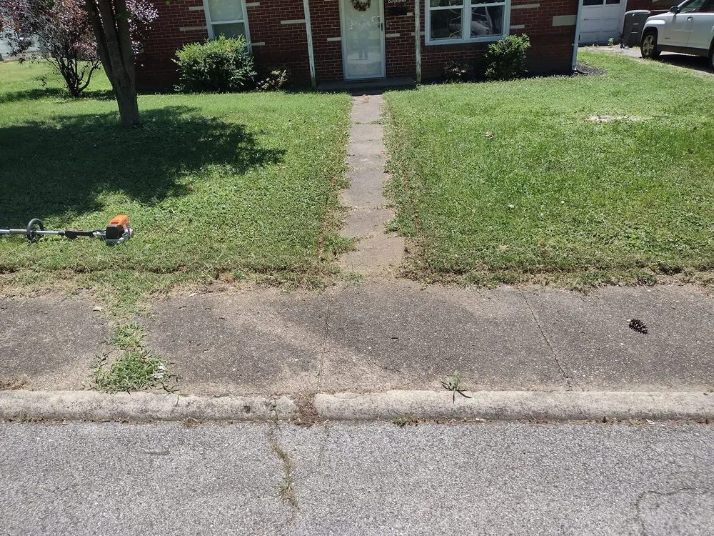 Top-rated landscaping services experts serving Evansville, IN - Litton's Lawn & Landscape