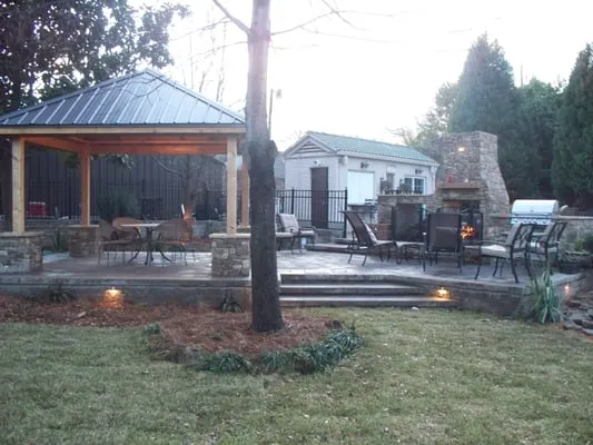 Livco Hardscapes Logo