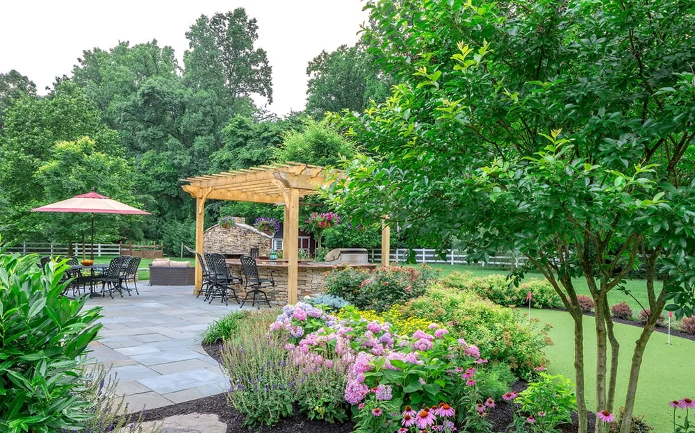 Expert residential landscaping in Reisterstown, MD - Live Green Landscape Associates