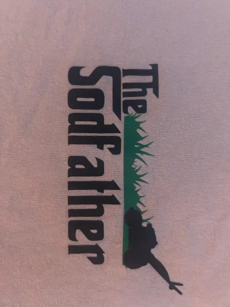 Professional lawn care service in Crystal Springs, MS by Live Lawn & Prosper