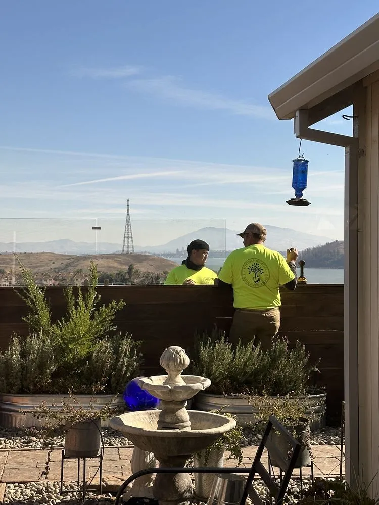 Expert residential landscaping experts serving Fairfield, CA - Live Oak Landscape Construction