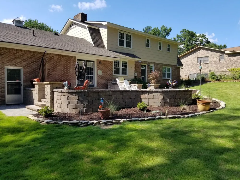 Custom landscaping services in Gilbert, SC - Live Oak Services