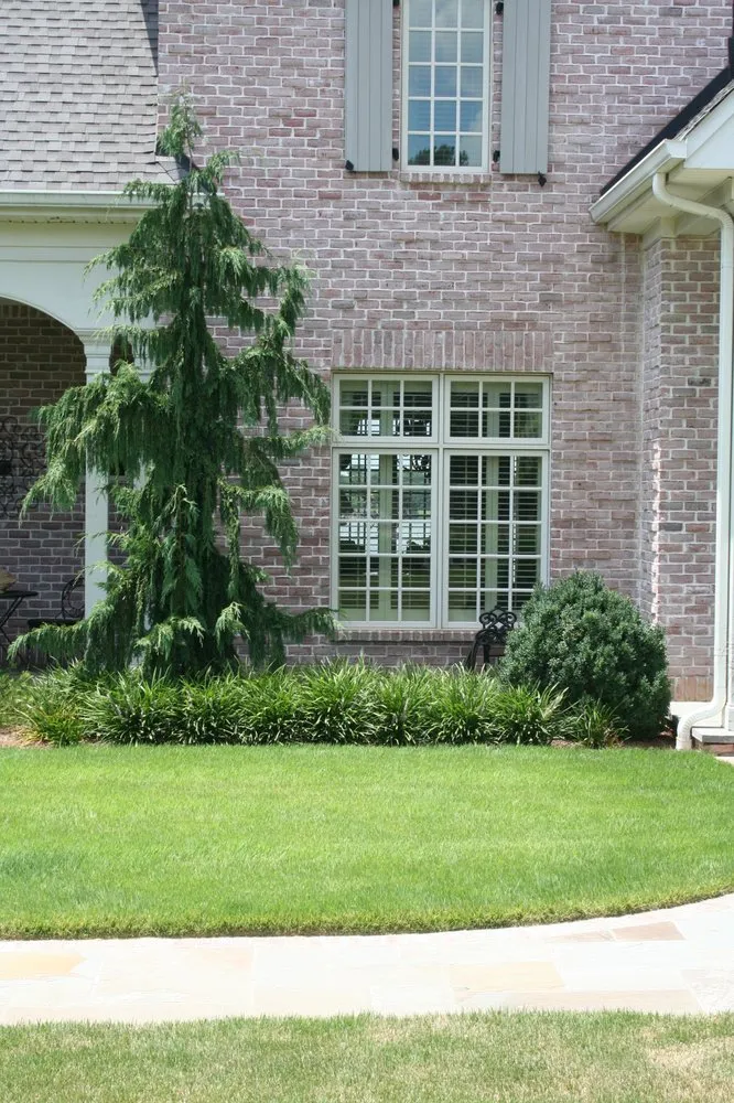 Custom lawn mowing service experts serving Fairview, TN - Lively Landscape