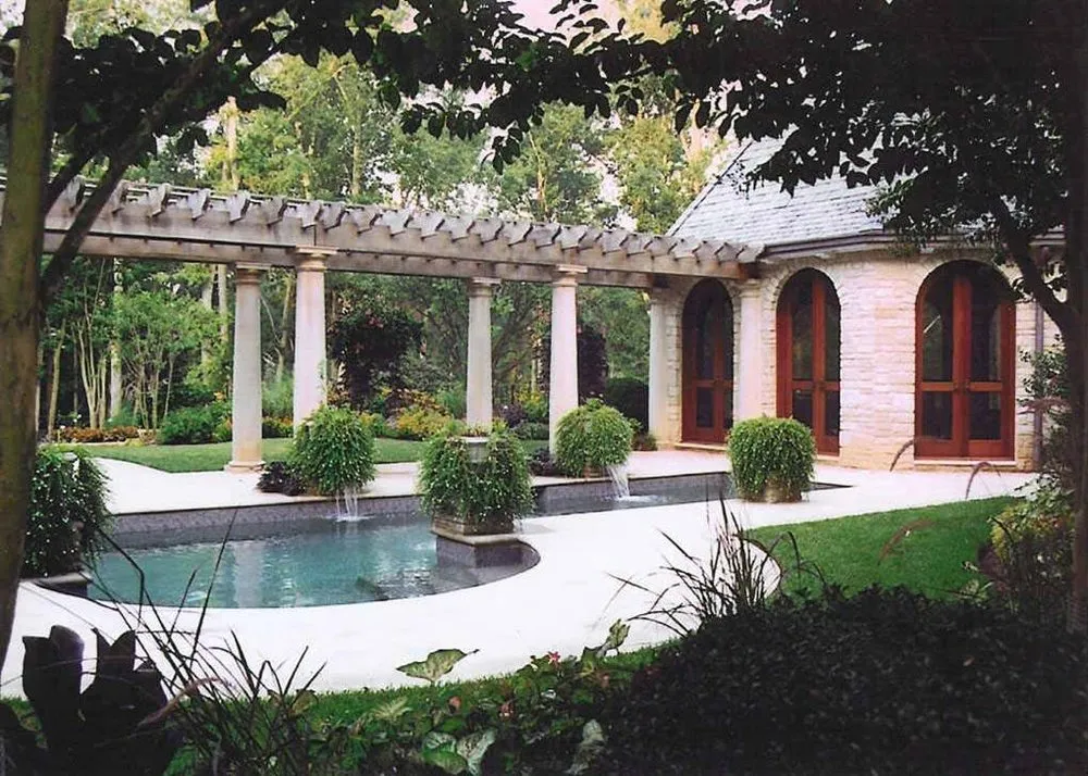 Affordable landscaping services experts serving Fairview, TN - Lively Landscape