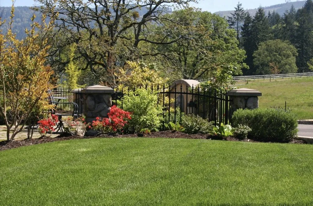 Affordable landscaping services experts serving Eugene, OR - Living Concepts Landscape Services