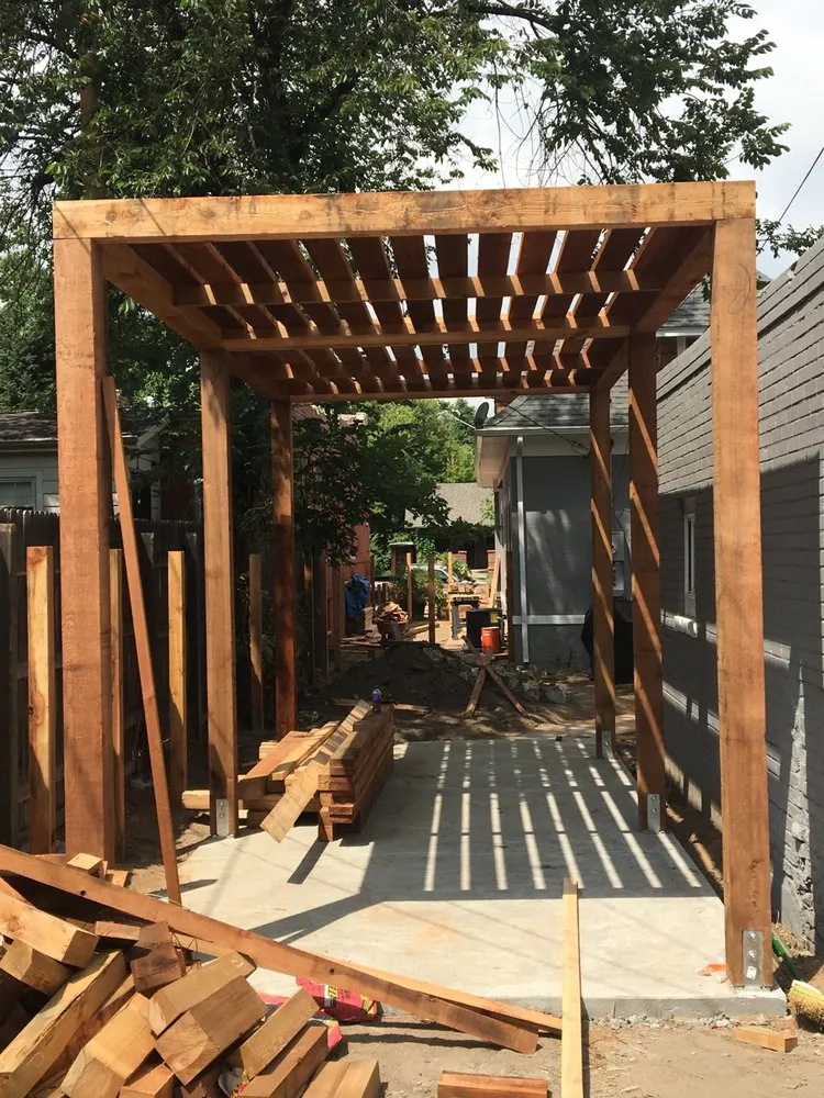 Top-rated lawn mowing service in Denver, CO - Living Earth Designs