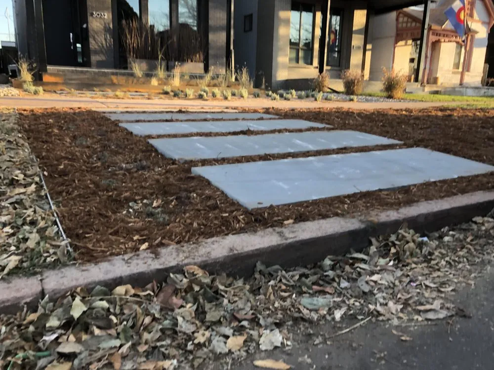 Professional garden landscaping in Denver, CO - Living Earth Designs