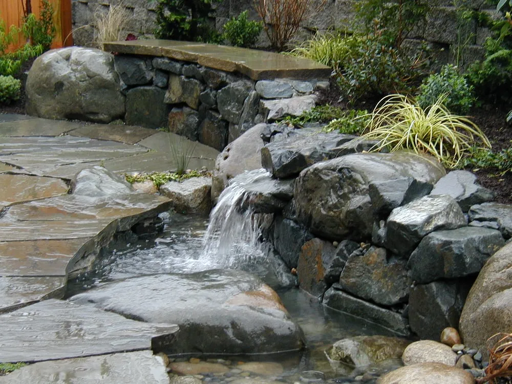 Top-rated garden landscaping in Redmond, WA by Living Earth Landscapes