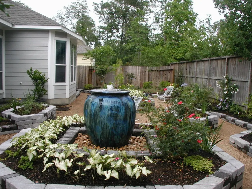 Reliable lawn care service for outdoor upgrades across Conroe, TX - Living Expression Landscapes