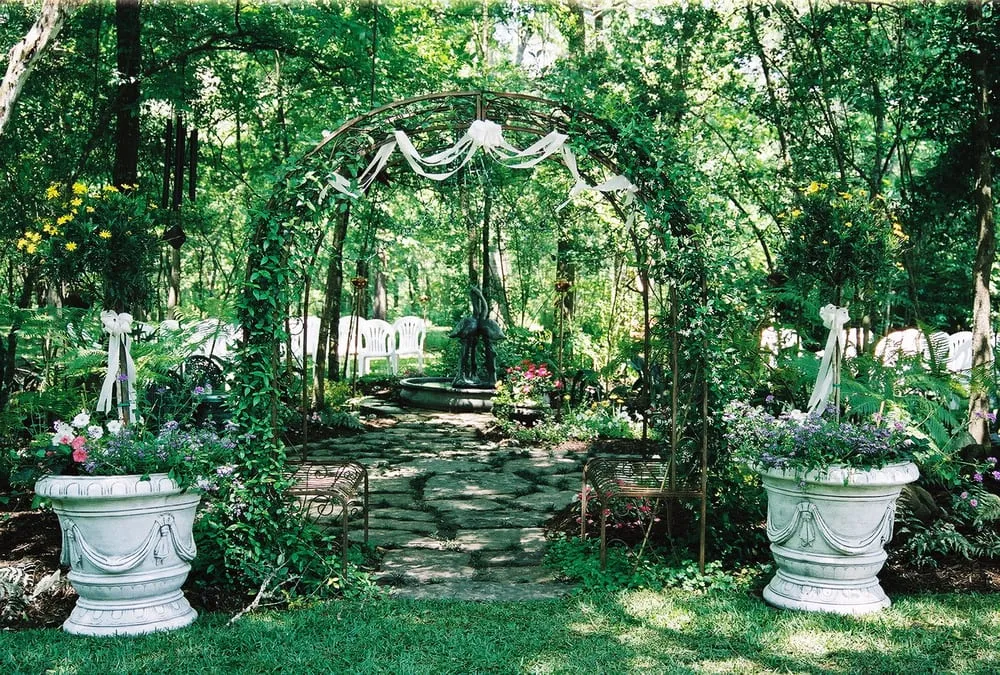 Custom garden landscaping in Conroe, TX by Living Expression Landscapes