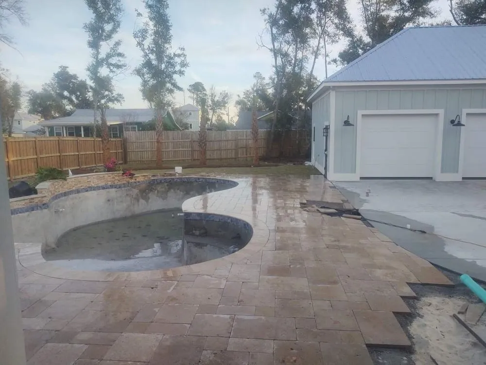 Expert lawn care service in Fairhope, AL by Living Green Landscapes