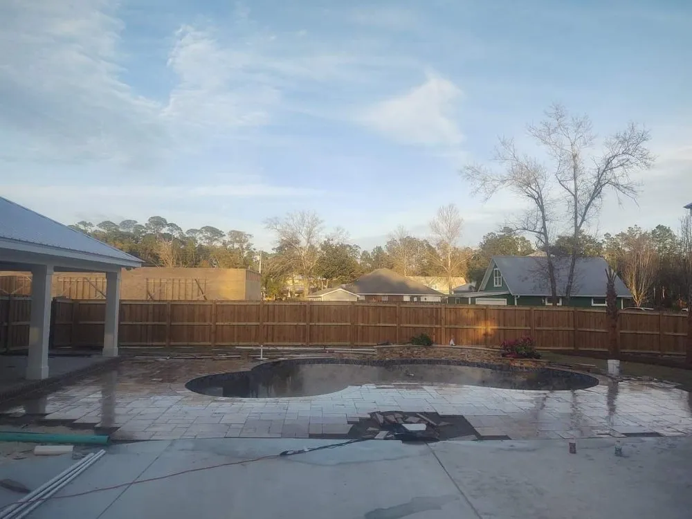 Top-rated yard cleanup service for residential properties in Fairhope, AL by Living Green Landscapes