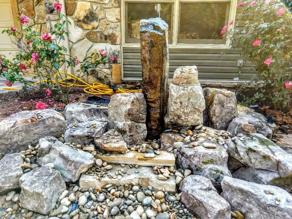 Expert yard maintenance experts serving Clinton, TN - Living Green Landscaping Construction