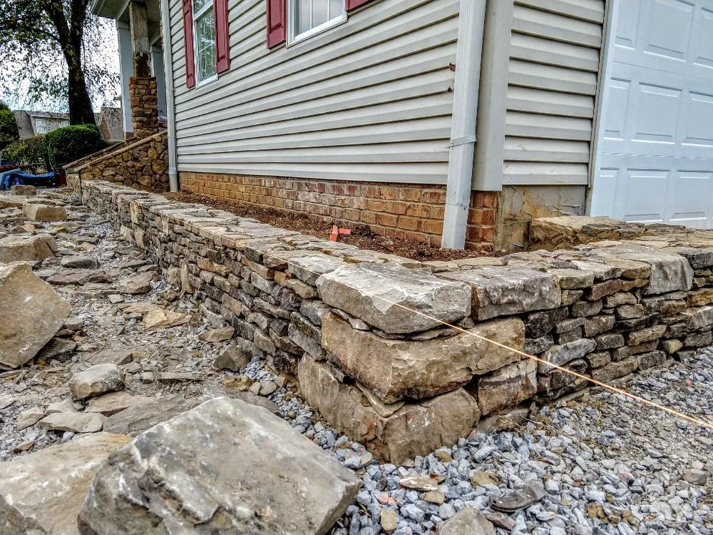 Trusted yard maintenance with custom design in Clinton, TN by Living Green Landscaping Construction