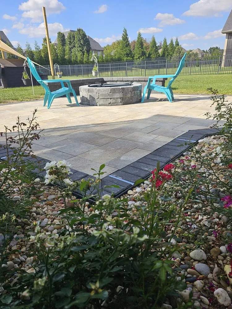 Trusted yard maintenance for outdoor upgrades across Clarksville, TN - Living Hardscapes