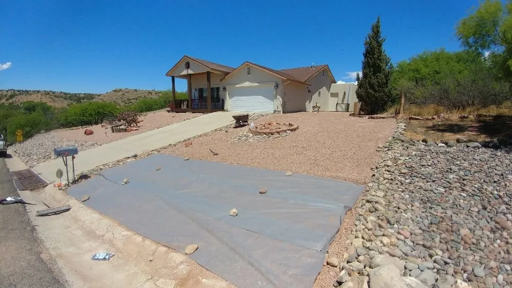 Local yard cleanup service experts serving Cottonwood, AZ - Living Landscapes AZ