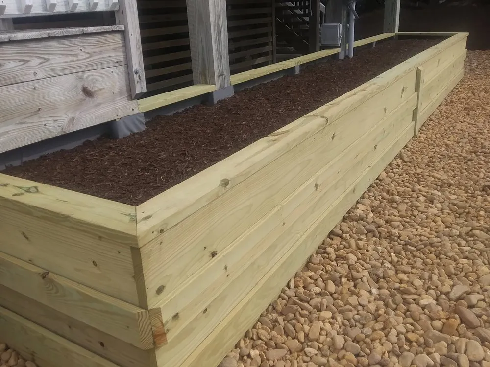 Expert yard cleanup service experts serving Powells Point, NC - Living Oaks Landscaping & Tree Services