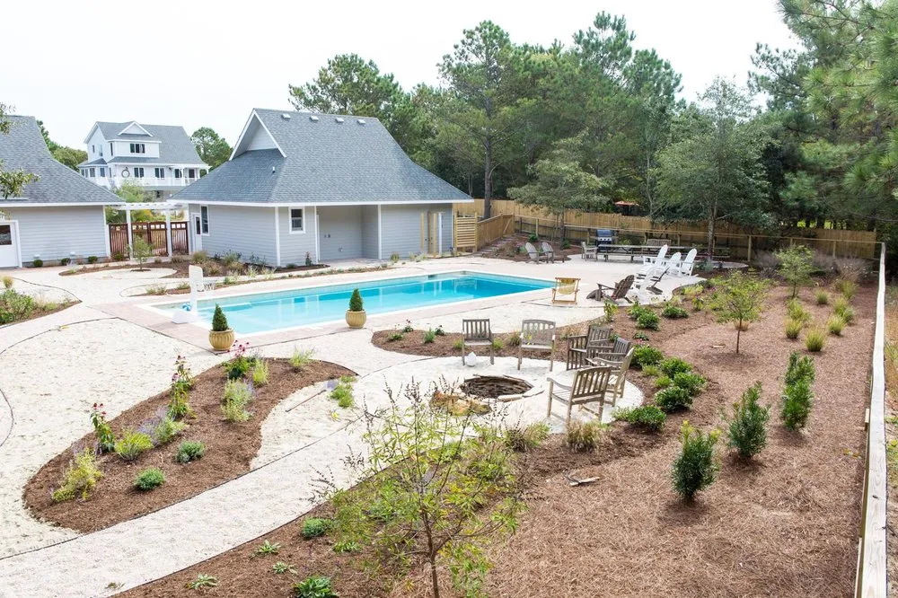 Professional garden landscaping in Powells Point, NC - Living Oaks Landscaping & Tree Services