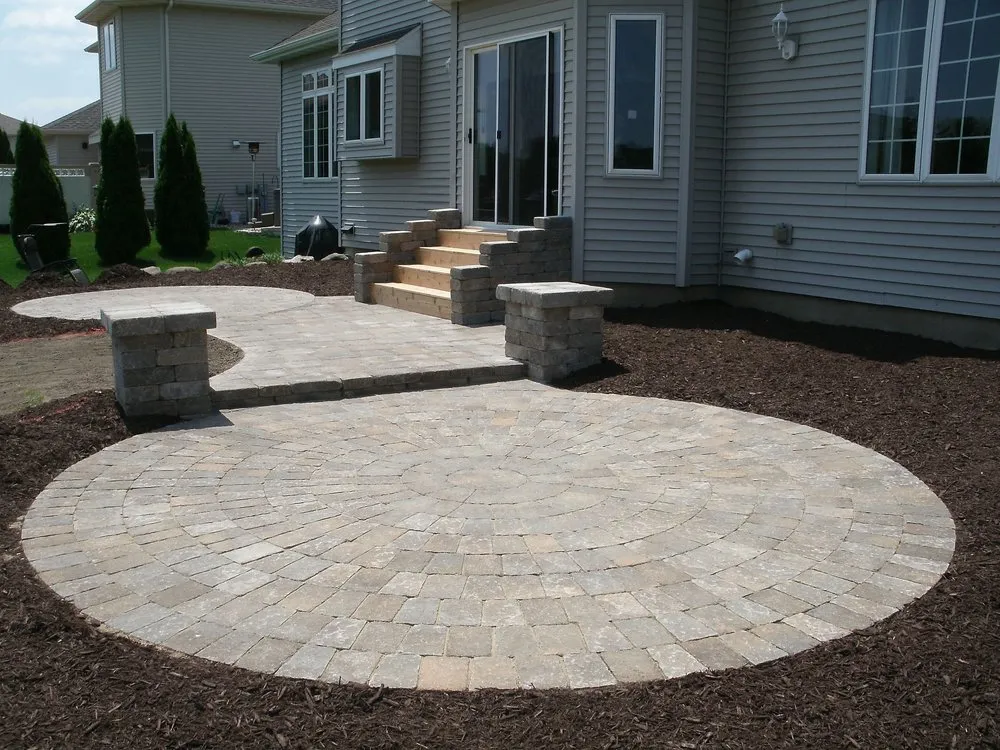 Local lawn care service in Madison, WI - Living Stone Landscapes