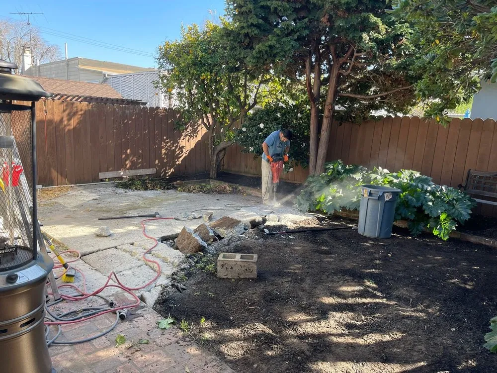 Trusted garden landscaping for year-round maintenance in Pinole, CA by Living Stone Paver Services