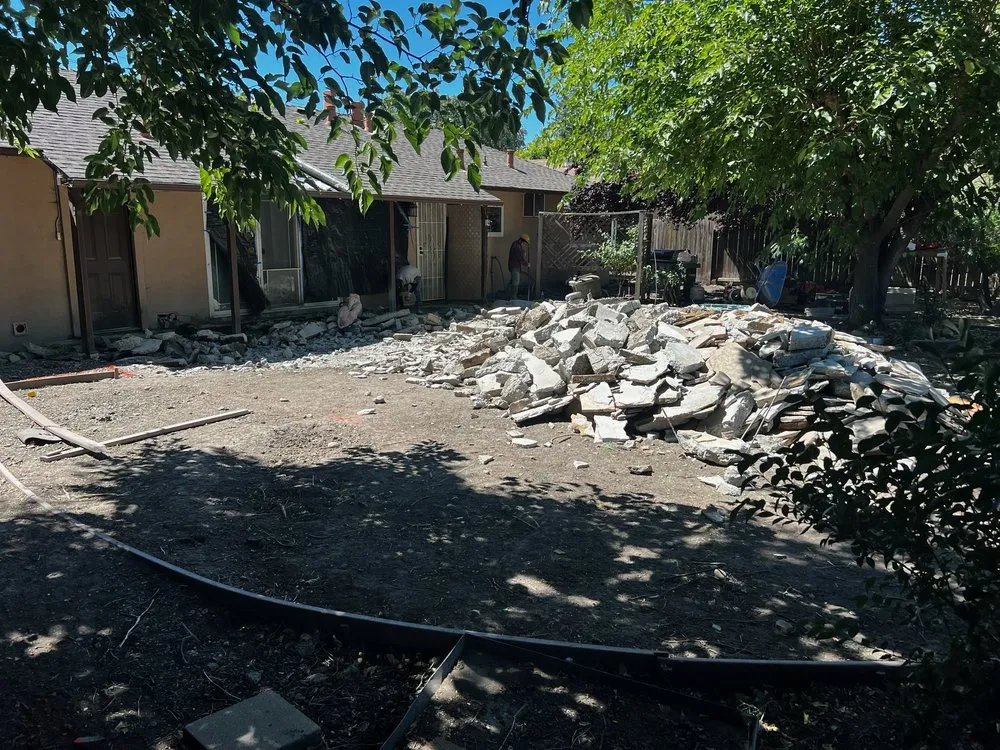 Reliable garden landscaping near you in Pinole, CA by Living Stone Paver Services