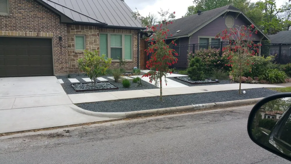 Affordable lawn mowing service in Katy, TX by Living Trees & Shrubs