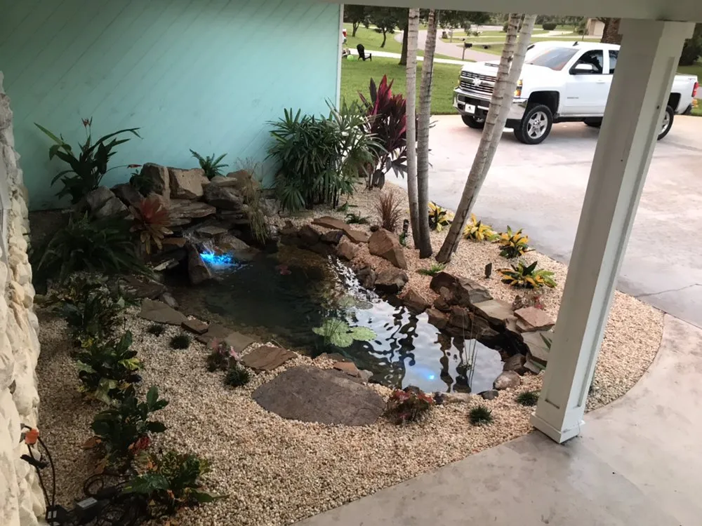 Reliable residential landscaping experts serving Palm City, FL - Living Water Landscape