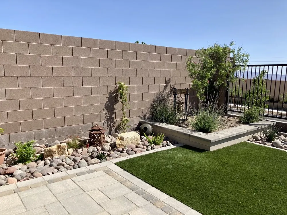 Local residential landscaping experts serving Las Vegas, NV - Living Water Landscapes