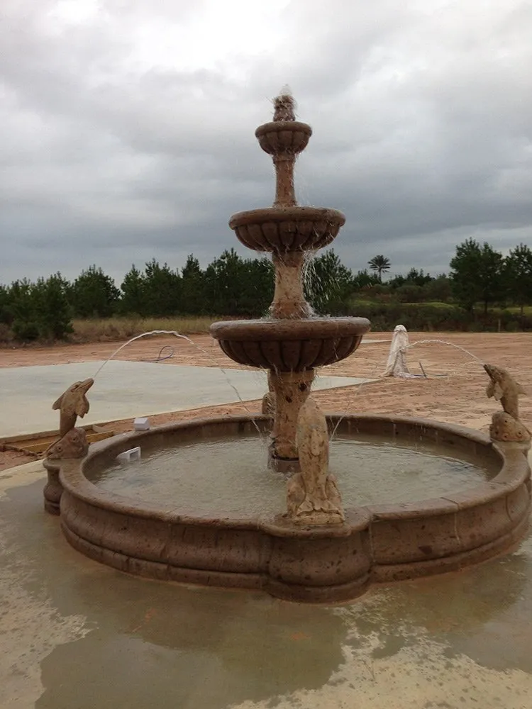 Custom garden landscaping for year-round maintenance in Spring, TX by Living Water