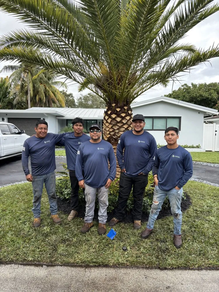 Top-rated residential landscaping experts serving Oakland Park, FL - Livingston Landscapes