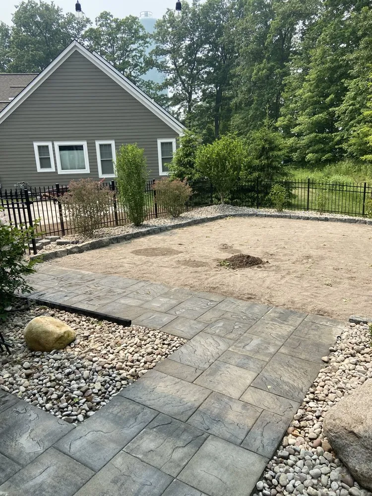 Reliable yard maintenance in Avon, NY - Livingston Lawn and Landscape