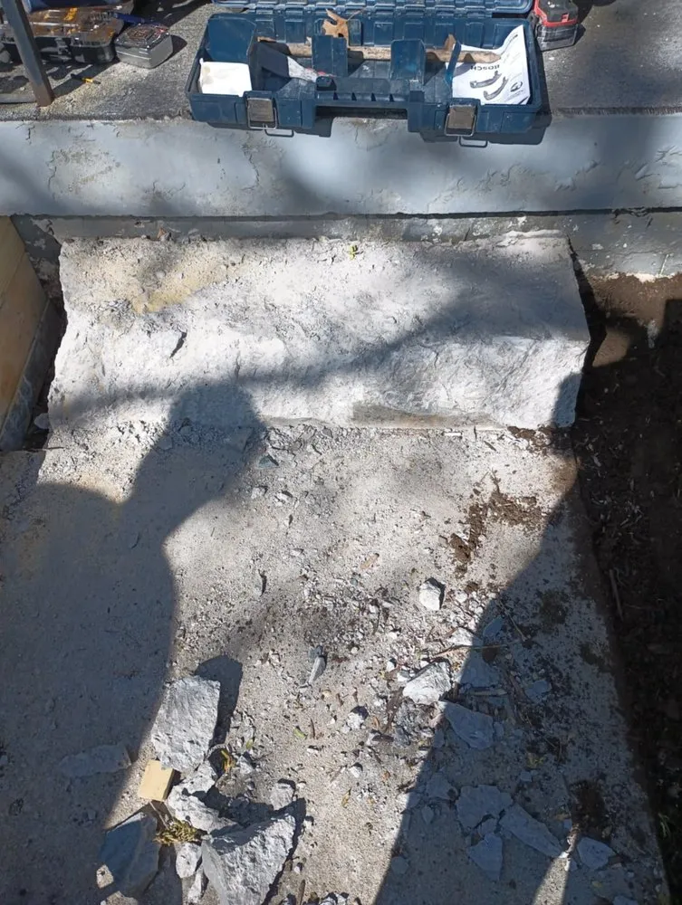 Expert outdoor landscaping for beautiful yards in Seattle, WA by Lizzy Landscape Design