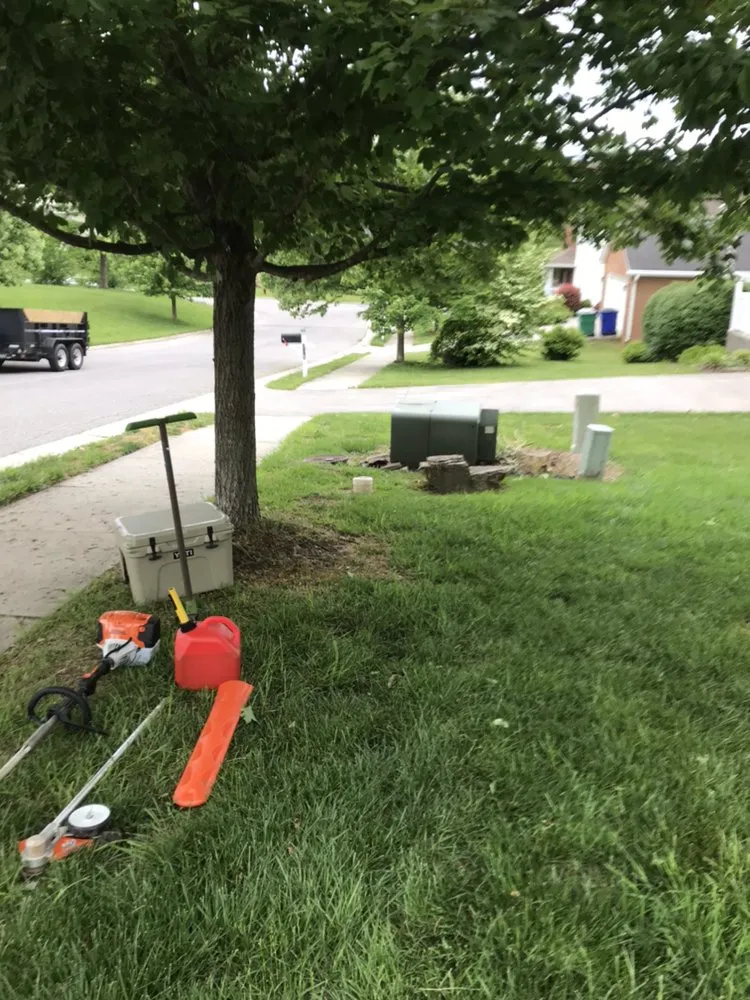 Custom residential landscaping in Christianburg, VA by L&J Contracting