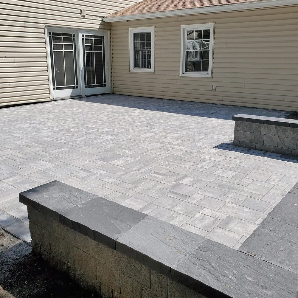 Professional yard maintenance with custom design in Freehold, NJ by L&J Landscaping and Painting