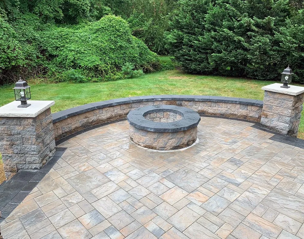 Local lawn care service in Freehold, NJ by L&J Landscaping and Painting