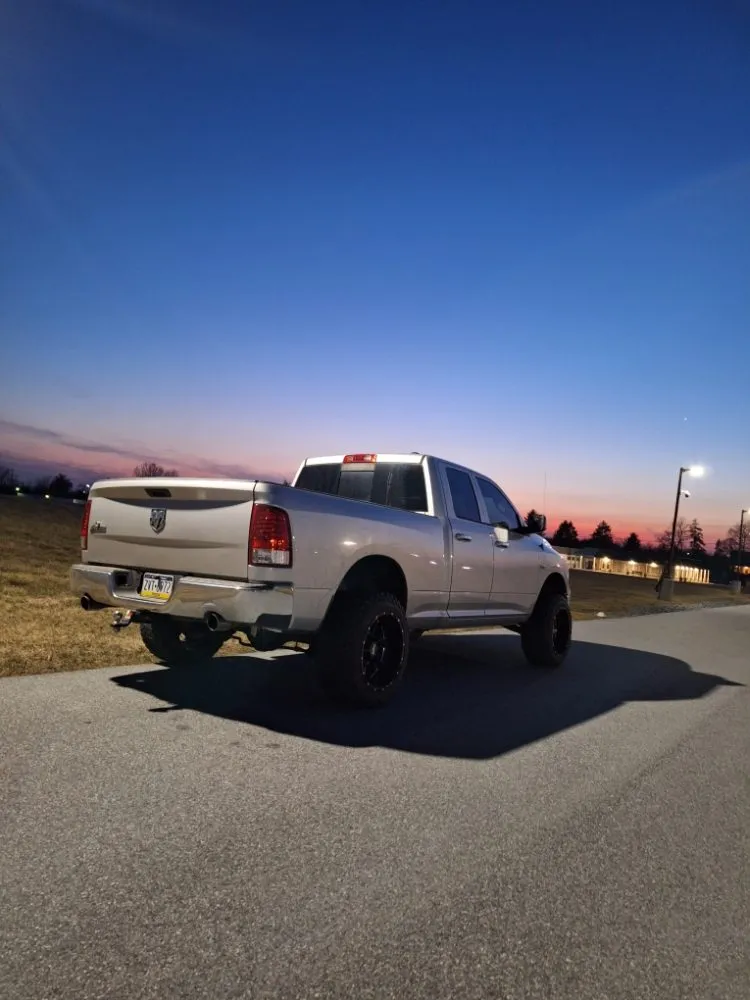 Affordable garden landscaping for residential properties in Chambersburg, PA by LJ Landscaping