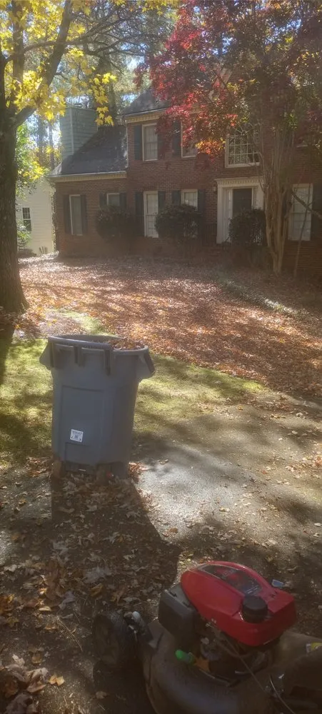 Custom garden landscaping in Lithia Springs, GA - L&J Lawn Services