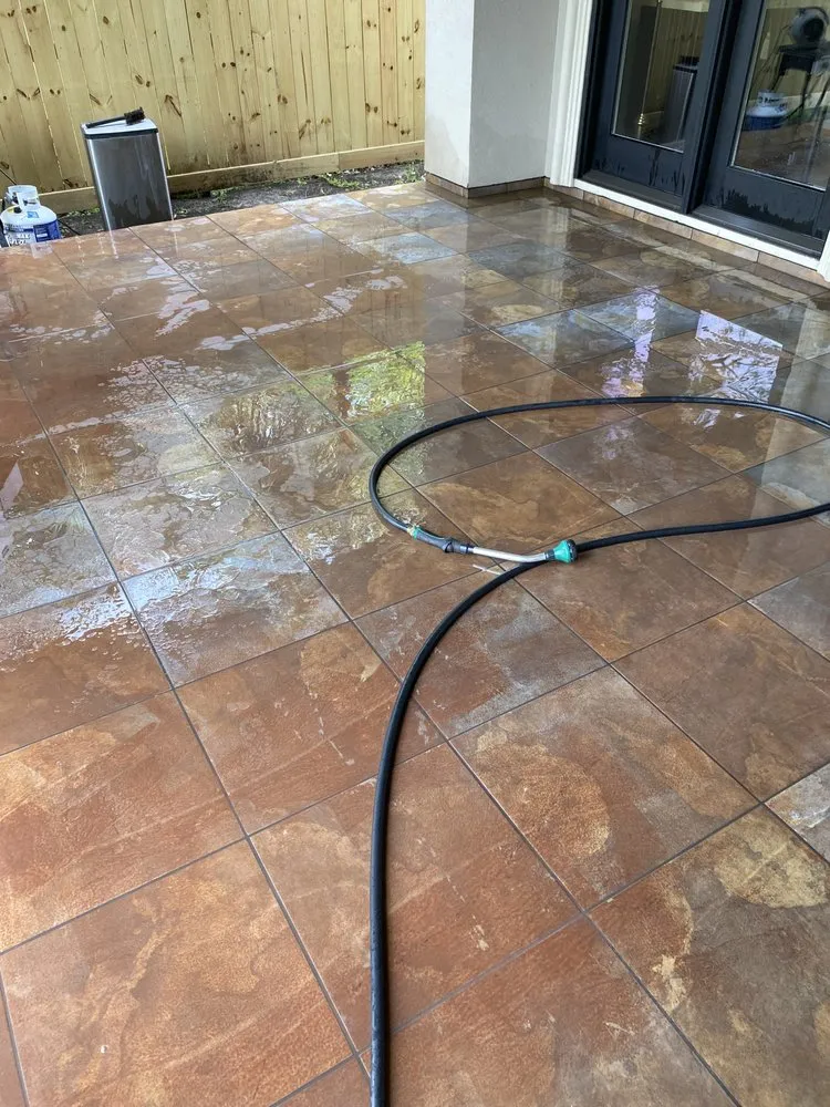 Reliable garden landscaping in Houston, TX by LJ Lawncare Services & More