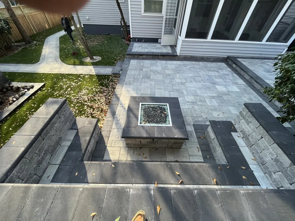 Professional yard maintenance experts serving Virginia Beach, VA - LJ Patios