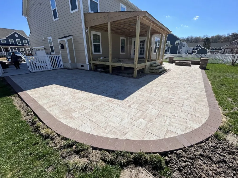 Top-rated lawn mowing service with custom design across Virginia Beach, VA - LJ Patios