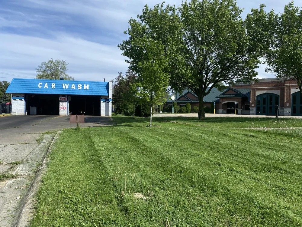 Trusted landscape design for outdoor upgrades across Mount Clemens, MI - LJ’s Lawn Care