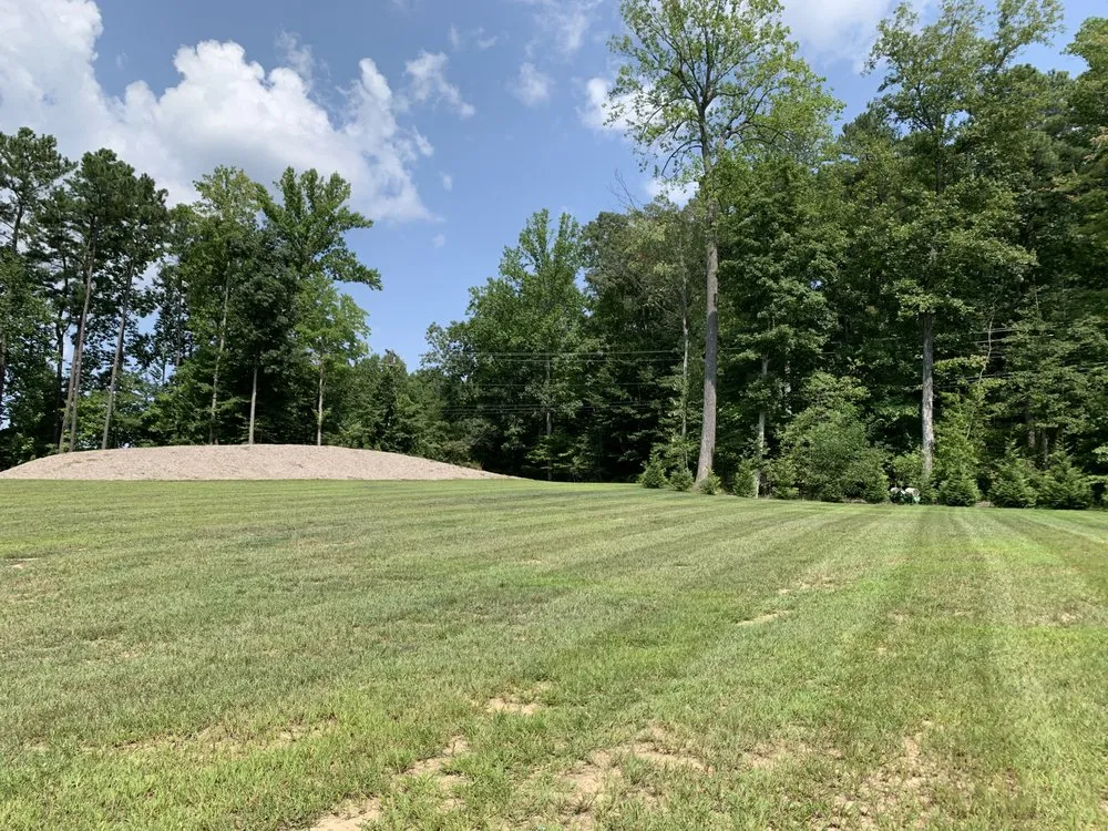 Professional garden landscaping experts serving Hollywood, MD - L&K Lawn Care