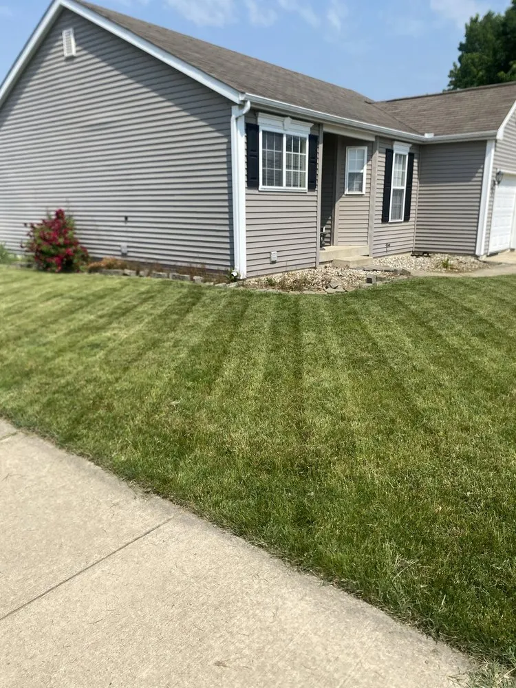 Custom lawn mowing service in Mishawaka, IN - L&K Lawn Care
