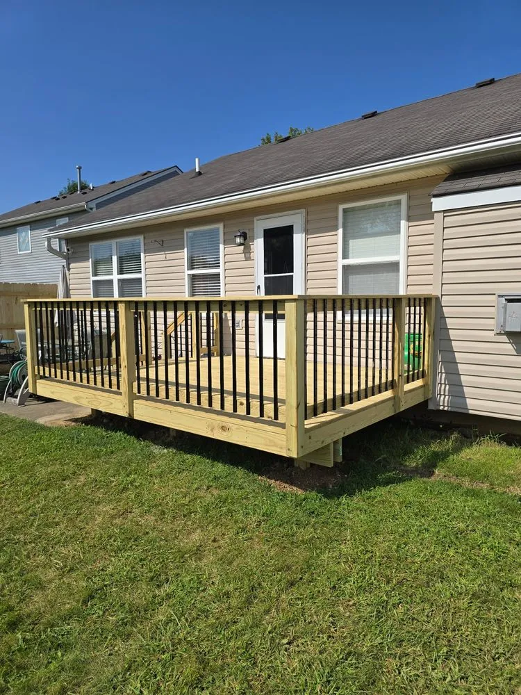 Professional lawn mowing service in Carlisle, OH - L&K Outdoor Creations