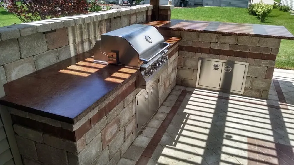 Affordable garden landscaping in Normal, IL by LKM Mowing & Landscaping