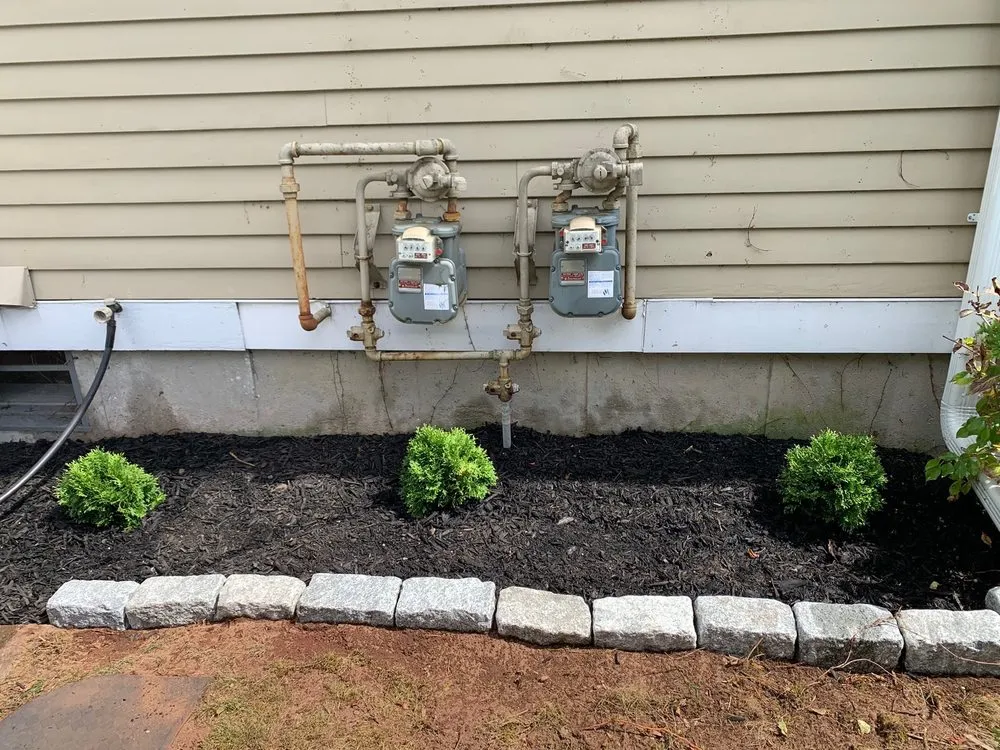 Reliable yard cleanup service in North Haven, CT by LKV Landscaping